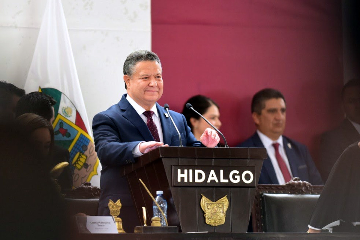 Julio Menchaca rinde protesta como Gobernador de Hidalgo – Revista Luna ...